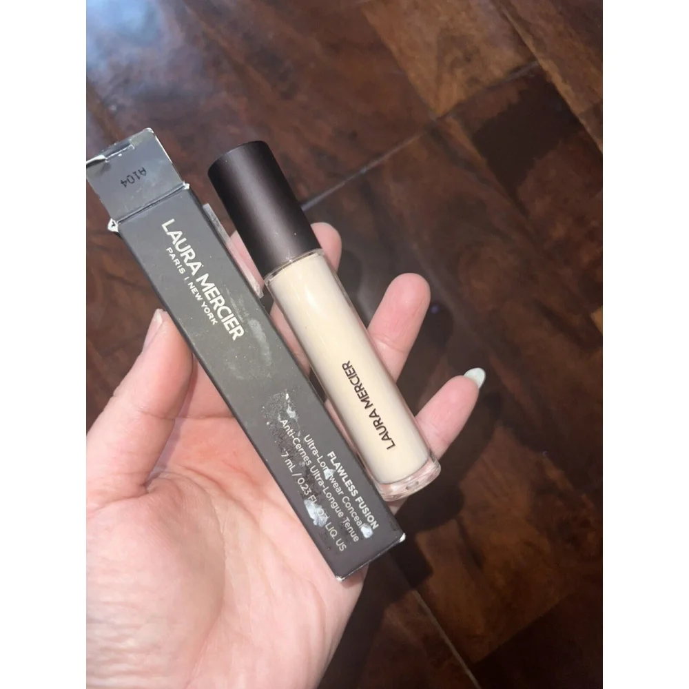 LAURA MERCIER FLAWLESS FUSION ULTRA-LONG WEAR CONCEALER 1W - 0.23 OZ BOXED